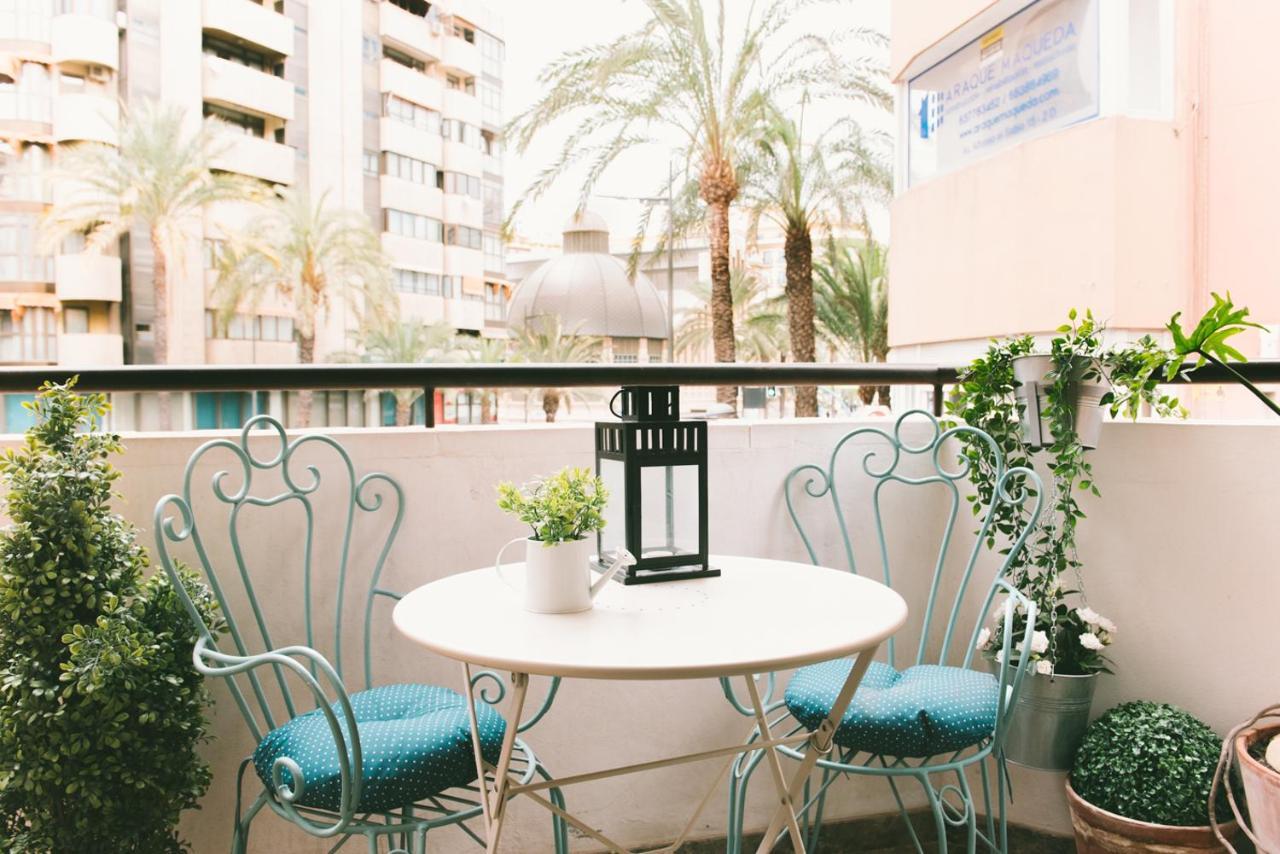 Bright Apartment In The City Center アリカンテ エクステリア 写真