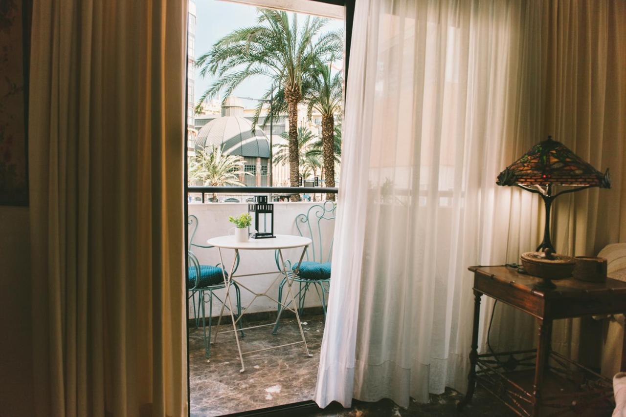 Bright Apartment In The City Center アリカンテ エクステリア 写真
